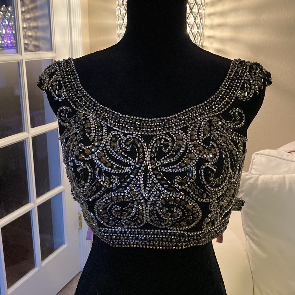 Prom dress - Picture 6 of 8